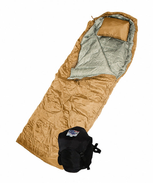 Wiggy's Hunter rectangular sleeping bag with hood in Camel
